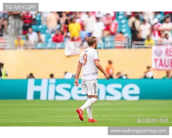 本赛季接管出球，回撤主导中场的基米希直塞撕开防线